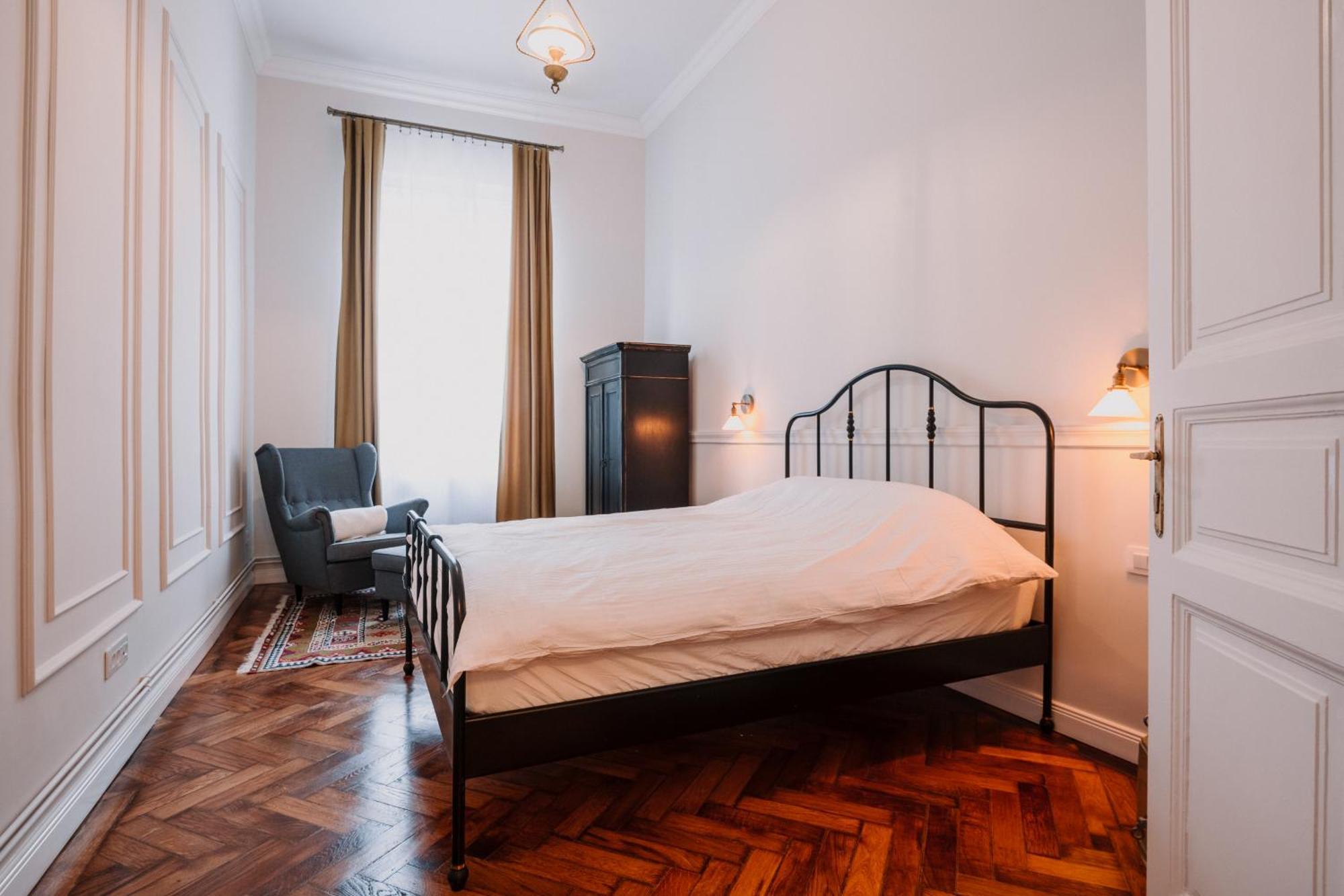 Old Town Central Apartment คลูจ-นาโปกา ภายนอก รูปภาพ