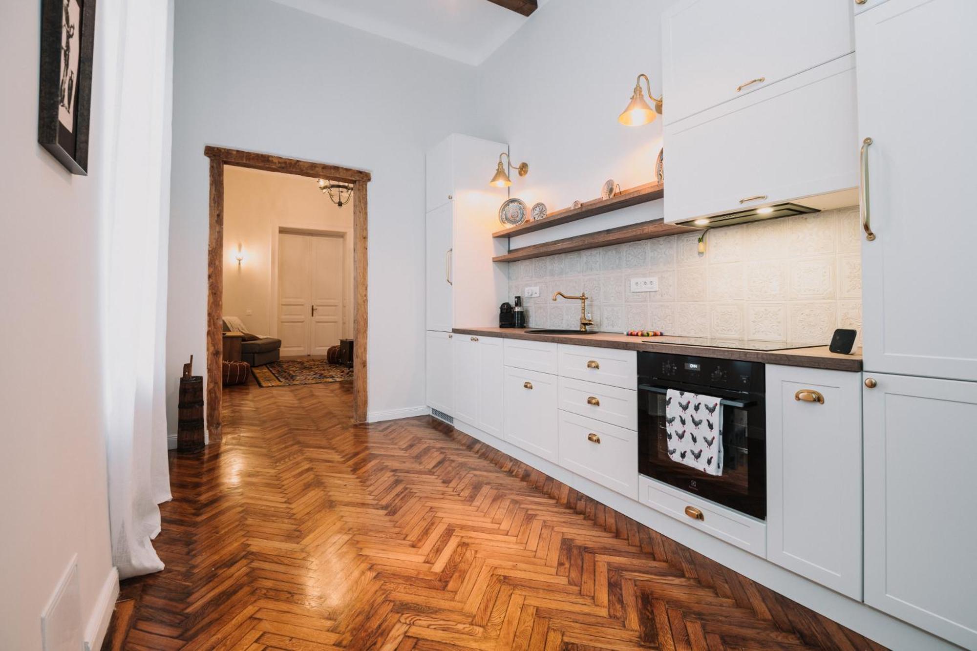 Old Town Central Apartment คลูจ-นาโปกา ภายนอก รูปภาพ